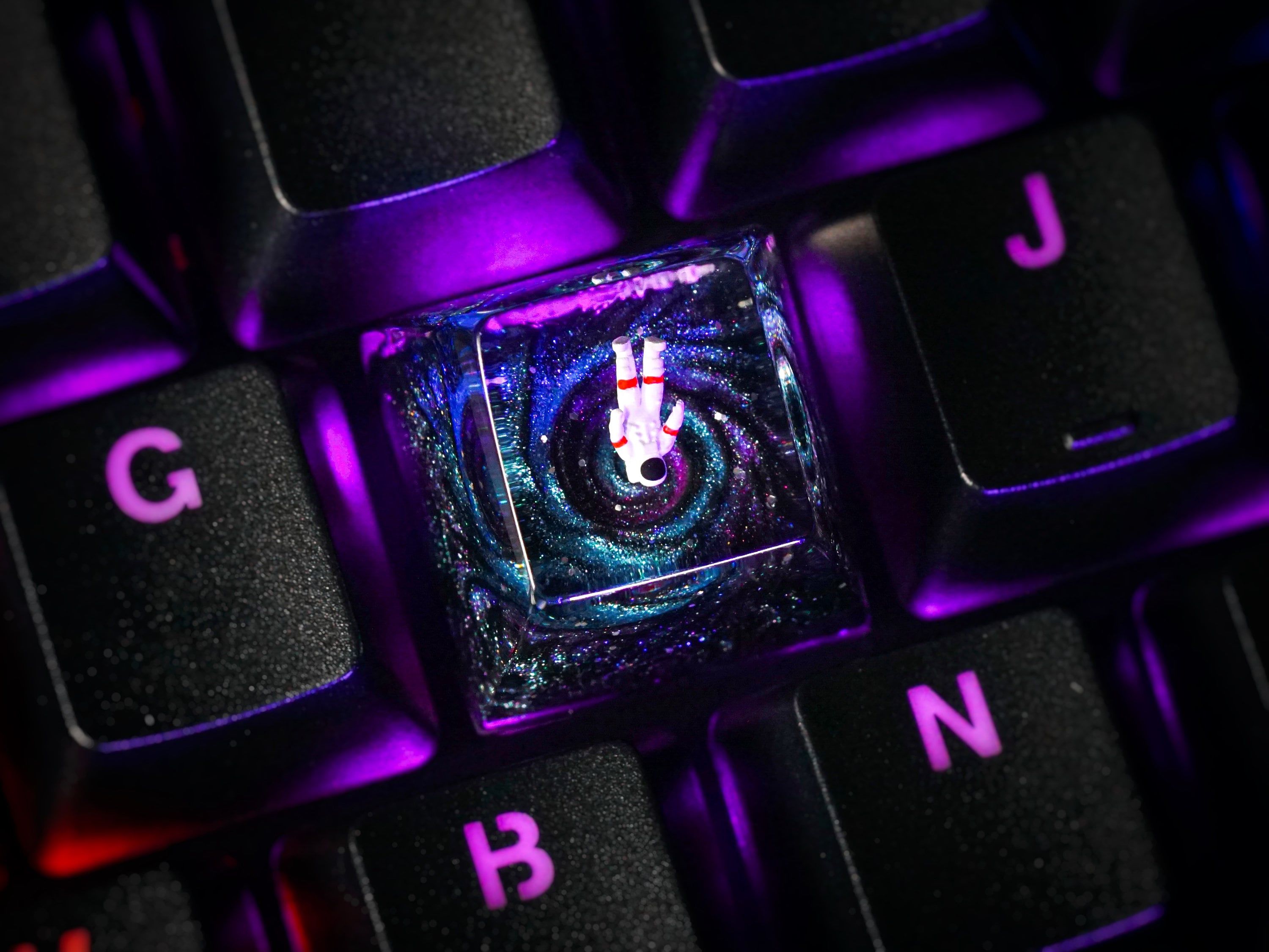 A handcrafted DATKEY artisan keycap